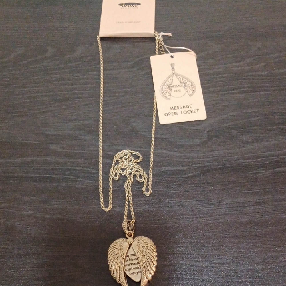Stunning Worn Gold Winged Heart Locket Necklace
